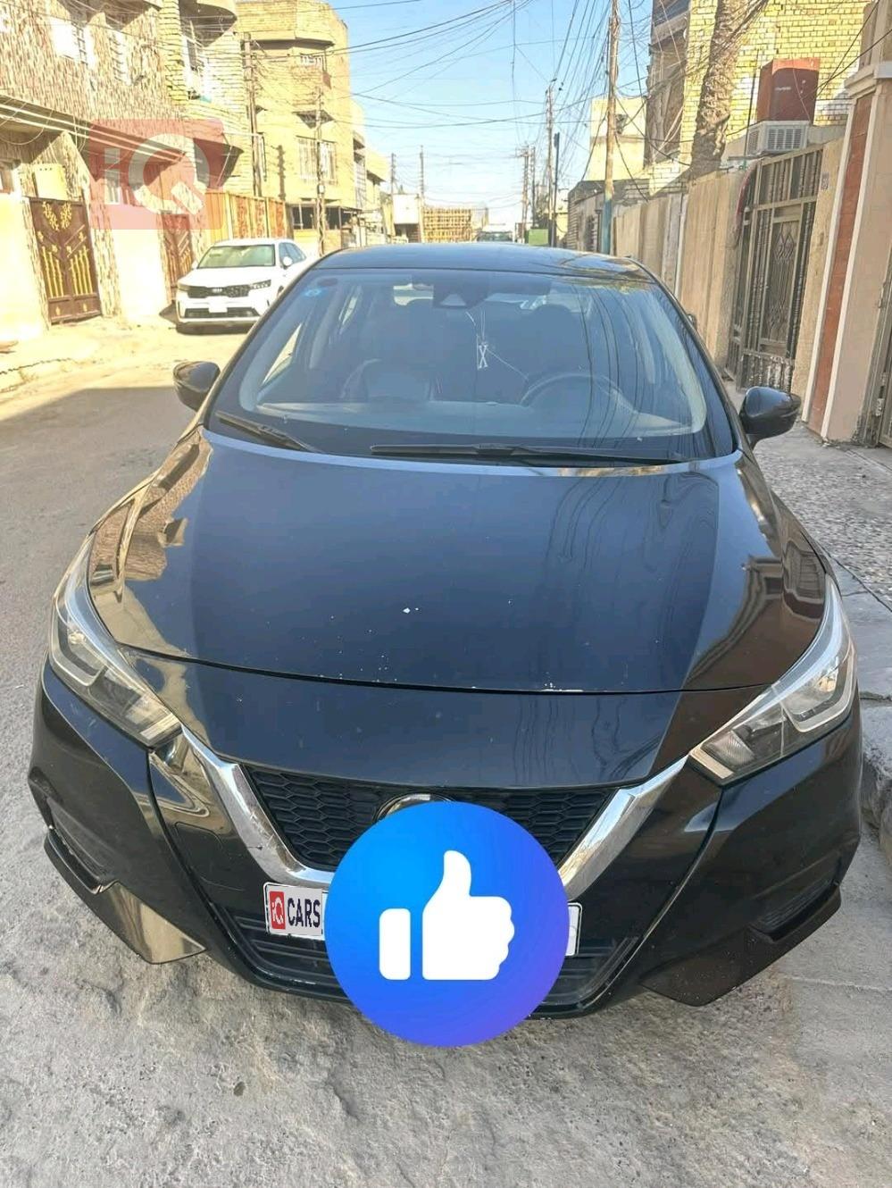 نيسان فيرسا